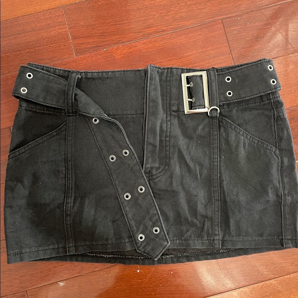 Adika mini skirt